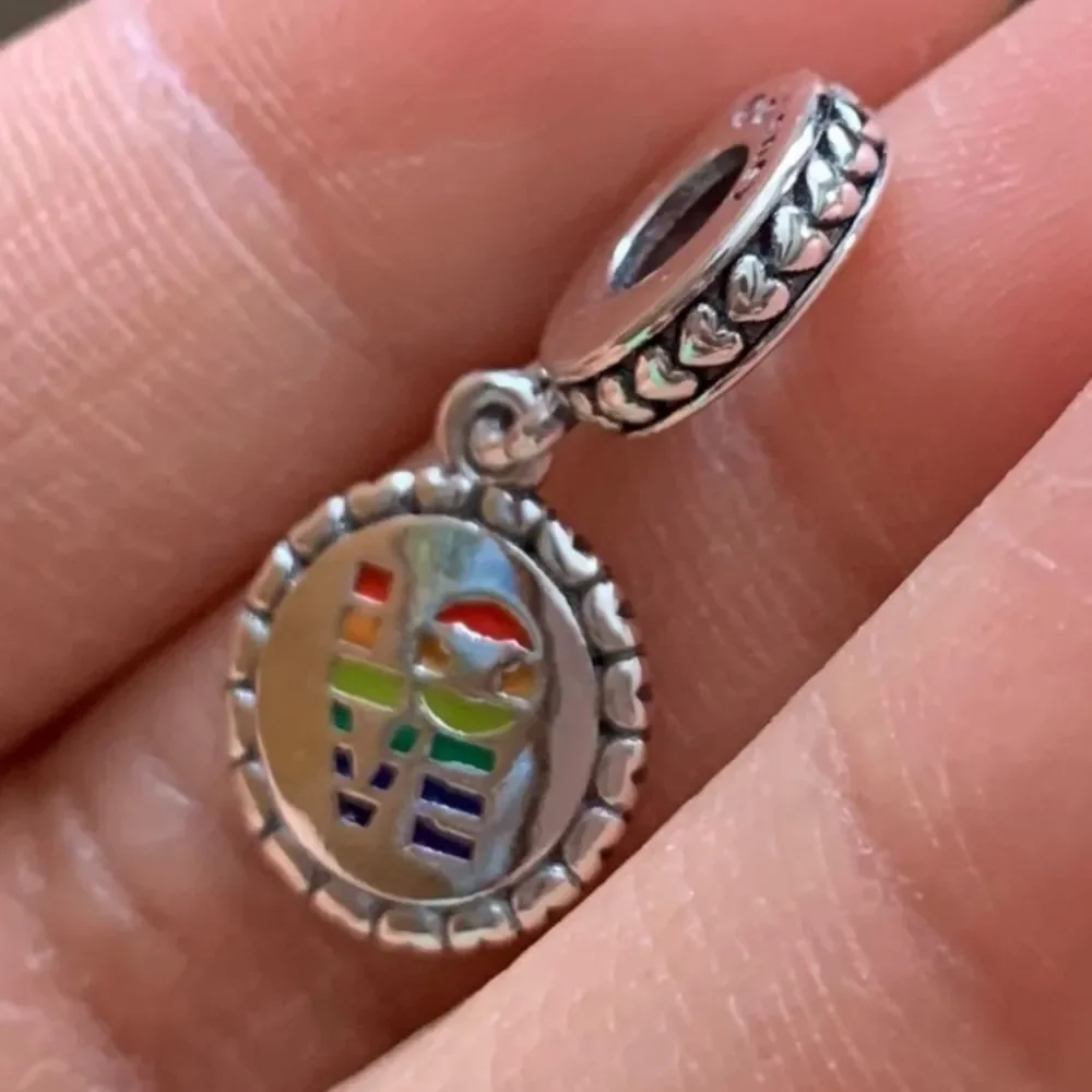 NWOT Pandora x Disney RETIRED Mickey Mouse Love Rainbow Silver Charm